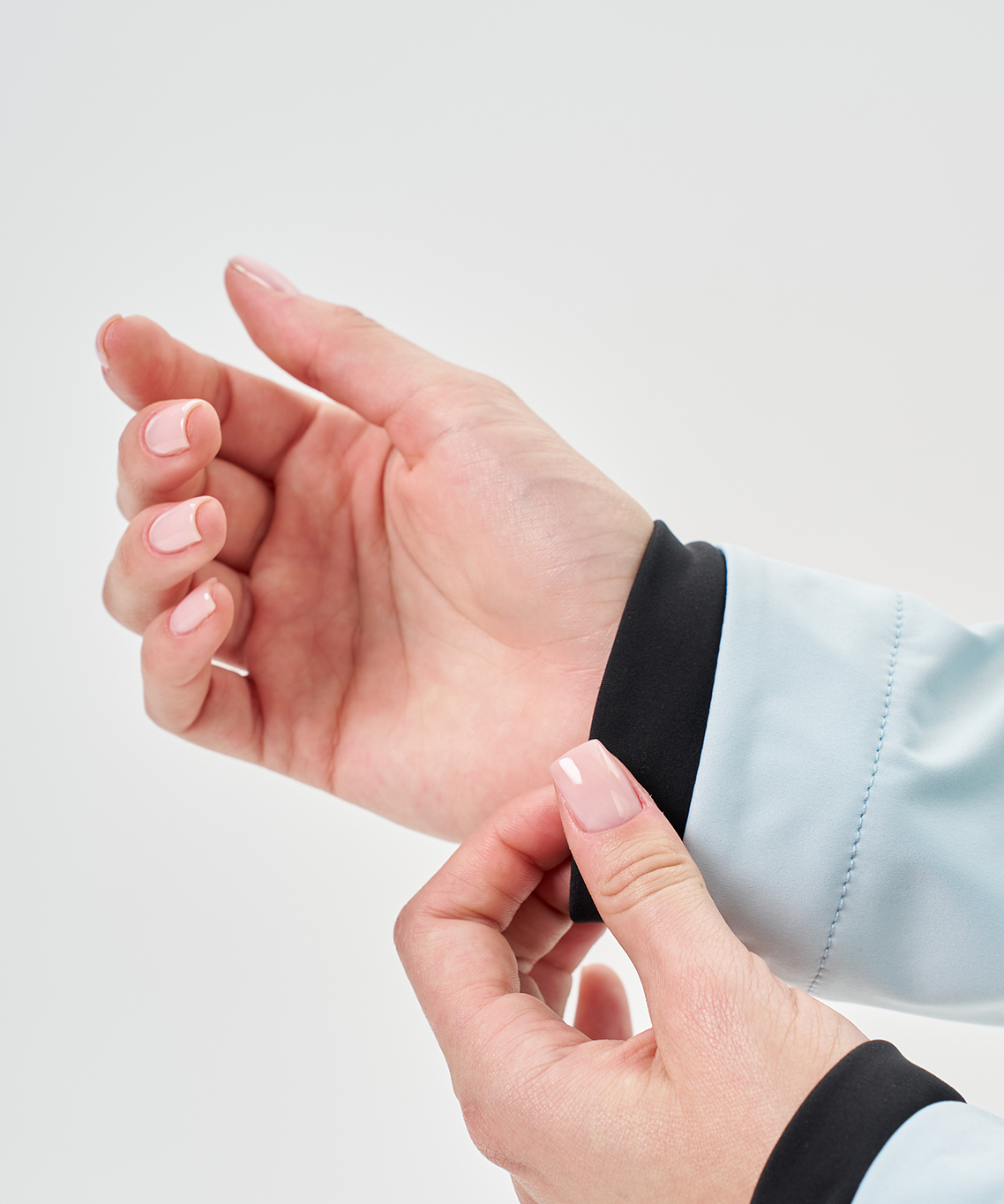 Тренировочная куртка Nordski PRO TOUR HOOD Aqua/Black W